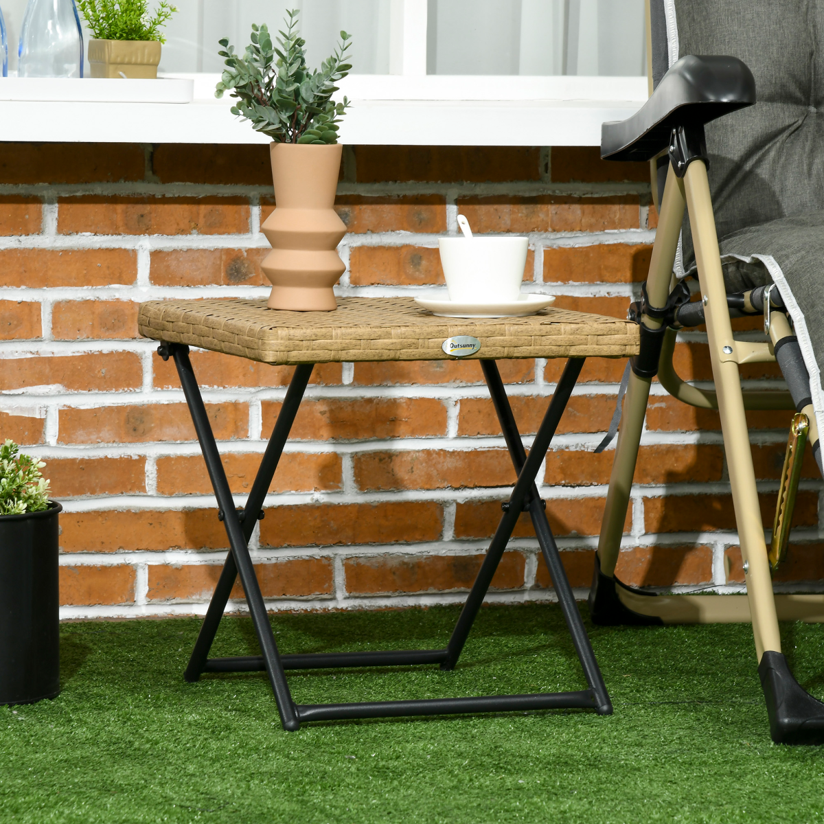 Outsunny Folding Square Rattan Coffee Table, Steel Frame Bistro Garden Natural