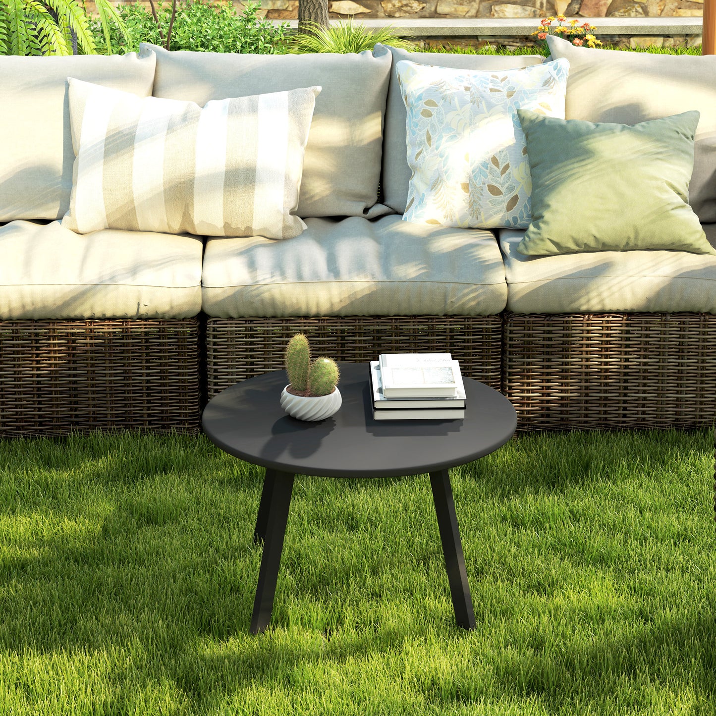 Outsunny 70cm Round Coffee Table with Non-Slip Foot Pads, Black