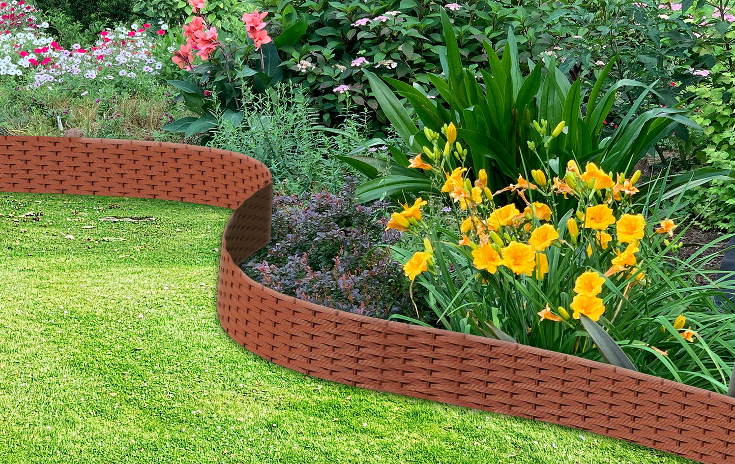 Flexible Faux Rattan Garden Fence  Pack of 4
